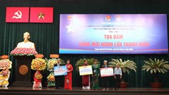 “Tiếp lửa” truyền thống cho thế hệ trẻ