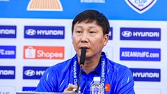 HLV Kim Sang-sik nói gì trước trận đấu với Singapore?