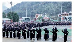 Đặc sắc điệu múa Bát người Tày