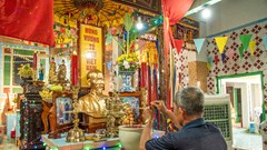 Linh thiêng miếu Hùng Vương làng biển