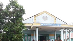 Truyền dạy nhạc cụ người Giẻ Triêng