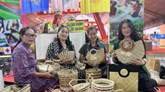 Độc đáo sản phẩm từ mo cau của phụ nữ xứ Tiên