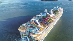  Mặt trái của du lịch tàu biển