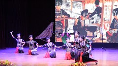 Thể hiện vai trò chủ động, tích cực