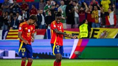 Khi Tây Ban Nha bay trên đôi cánh tình yêu