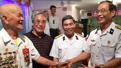  Tạc vào sử xanh một thời bất tử