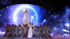  Khúc tráng ca nơi dòng sông hoa lửa