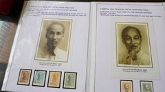 Hơn 50 năm sưu tầm tem có hình Bác Hồ