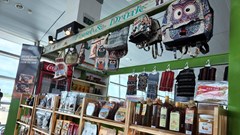 Định vị điểm đến bằng quà lưu niệm