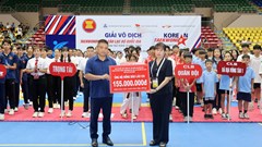 Triệu trái tim hướng về đồng bào vùng bão lũ