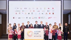  Kết nối đa văn hóa và tôn vinh giá trị văn hóa các nước