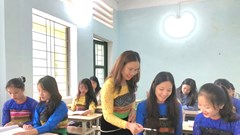 Người lưu truyền hồn cốt tiếng Thái cho thế hệ trẻ