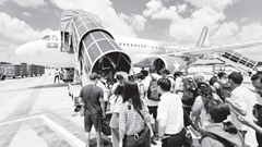  Lên mạng “săn” vé máy bay Tết