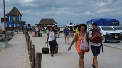 Khẩn cấp sơ tán người dân khi “siêu bão thế kỷ” Milton áp sát Florida