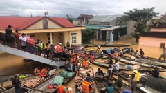 Cứu trợ khẩn cấp tỉnh Quảng Bình bị ảnh hưởng bão số 6 và hoàn lưu sau bão