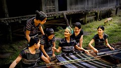  Bảo tồn văn hóa để phát triển du lịch bền vững