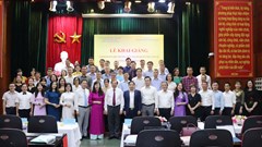  Trường Cán bộ quản lý văn hóa, thể thao và du lịch đón nhận Huân chương Lao động hạng Nhất