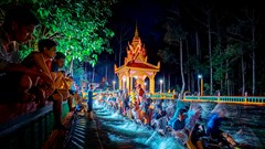 Tạo đột phá trong phát triển văn hóa