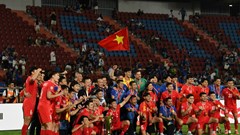  Đội tuyển Việt Nam và “Chân mệnh thiên tử”