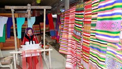 Bảo tồn văn hóa, phát triển du lịch cộng đồng