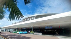 Xây dựng đường cất hạ cánh số 2 tại Cảng hàng không Phù Cát