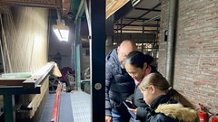  Khi khung cửi dệt giấc mơ toàn cầu