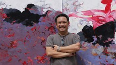 Miên man hình thể trên lụa - Dấu ấn Bùi Tiến Tuấn