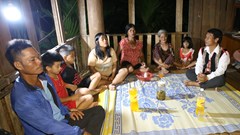 Người có uy tín chung tay xây dựng nếp sống văn minh