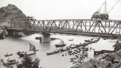 Vang mãi bản anh hùng ca bất tử