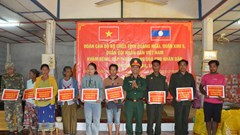  Sắt son nghĩa tình Việt - Lào