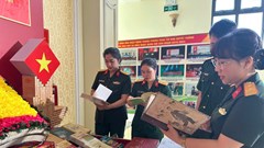 Từ ký ức hào hùng đến khát vọng nhân văn