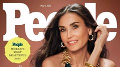 Demi Moore là “Người đẹp nhất thế giới năm 2025”