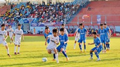 Tiềm năng và thách thức của bóng đá học đường