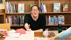 Vương quốc Anh ra mắt nền tảng văn học cho tầng lớp lao động