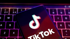 Tổng thống Trump khen TikTok hấp dẫn, sẽ tiếp tục gia hạn lệnh bán