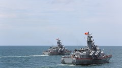 Viết tiếp bản hùng ca trên chiến trường sông biển