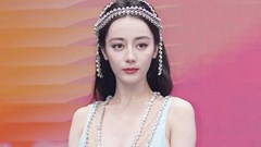 Sao nữ đấu tranh với việc bị xâm phạm bằng công nghệ AI