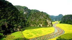 Đặt tên đừng chỉ nhìn bản đồ, hãy “nghe đất”, nghe dân...