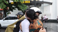 Cha mẹ đồng hành, con vững bước