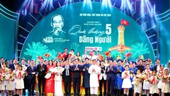  Dâng Người khúc hát tri ân