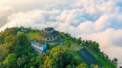 Không bất chấp để phát triển kinh tế