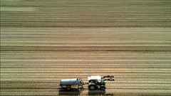 Nông dân châu Âu vật lộn giữa mùa xuân khô hạn nhất thế kỷ