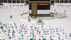 Nắng nóng gay gắt, Ả Rập Xê Út cấm người hành hương trái phép đến Mecca