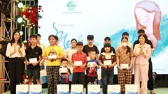  “Mẹ đỡ đầu” - Hành trình tiếp nối ước mơ cho trẻ mồ côi Bắc Ninh