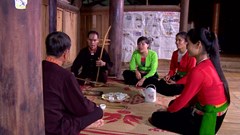  Lời tự tình bên bếp lửa