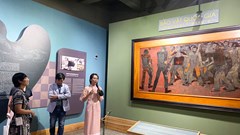 Bao giờ mới thực sự “kinh doanh bảo tàng”?