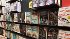 Dịch vụ dịch thuật AI cho tiểu thuyết khiến giới biên dịch lo ngại