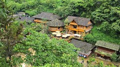  Bảo tồn văn hóa Mông từ du lịch cộng đồng