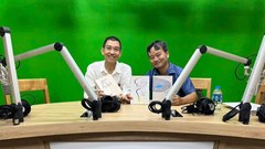 Một đường cọ trắng vô cùng trời xanh