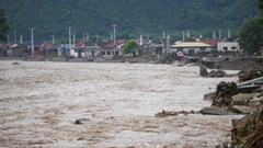 Bắc Kinh tê liệt vì mưa lớn, Trung Quốc ban bố tình trạng khẩn cấp ở nhiều nơi